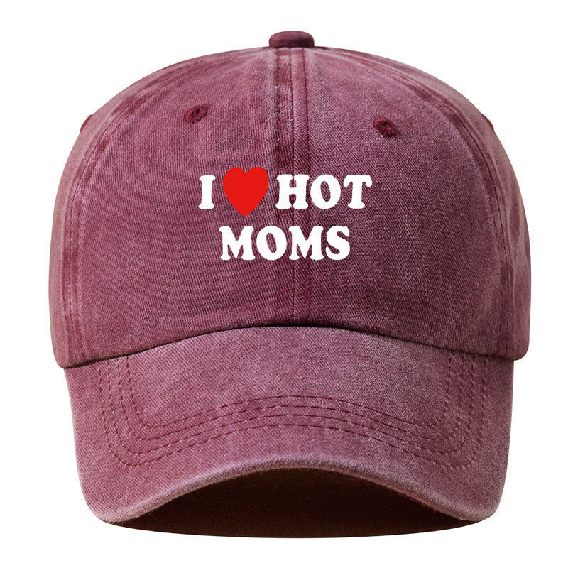 I Love Hot Moms Baseball Cap - Maroon